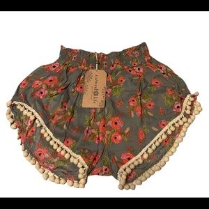 🤑 Natural Life Lounge Boho Floral Juniors Shorts Size M